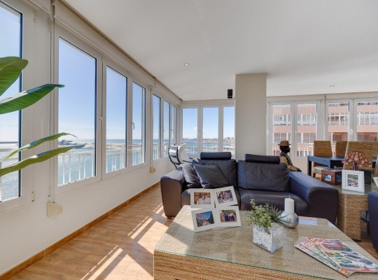 Torrevieja (Playa Acequion), Apartment #CQ-TS-36978