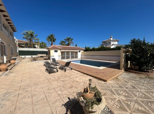 Ciudad Quesada (Town Center), Villa #CQ-095