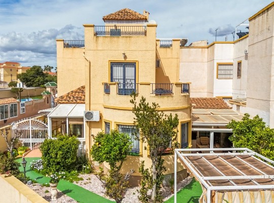 Orihuela Costa (La Zenia- Orihuela costa), Villa #CQ-TS-55839