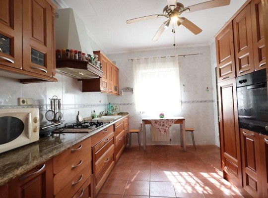 Orihuela Costa (Playa Flamenca), Villa #CQ-JM-69540
