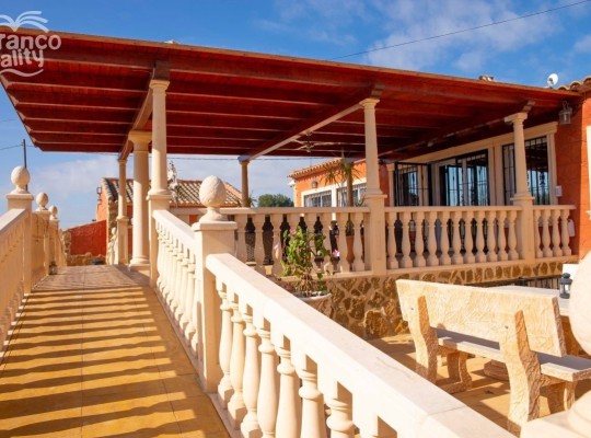Dolores, Finca #CQ-411
