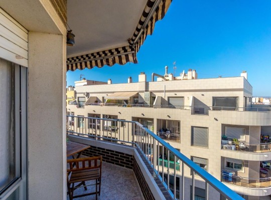 Torrevieja (torrevieja), Apartment #CQ-PJ-94948