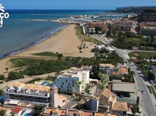 Luxury apartment for sale on the first line of Denia