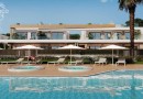 NOVÁ VÝSTAVBA - Dvojdomky a bungalovy na privilegovaném místě - pobřeží Cala Ratjada