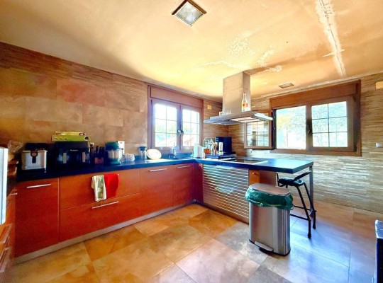 San Miguel de Salinas, Villa #CQ-VK-33957