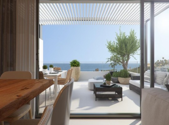 Apartmány s vyhřívaným bazénem a panoramatickým výhledem kousek od pláže