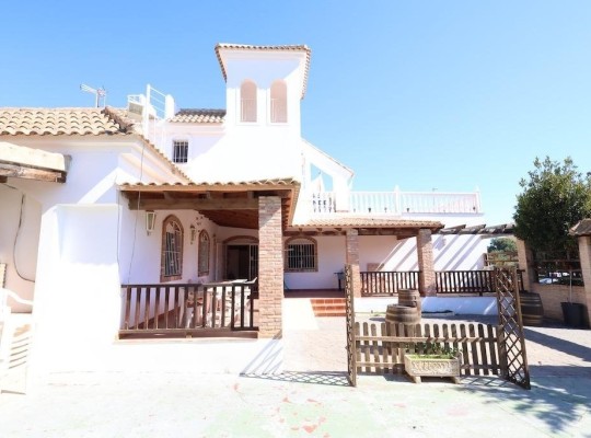 Orihuela Costa (La Zenia), Villa #CQ-JM-69537