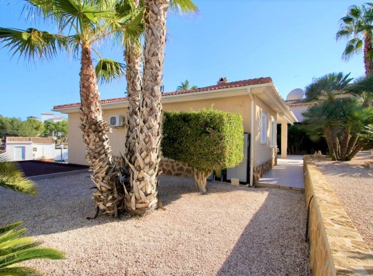 Villamartin, Villa #CQ-VK-33784