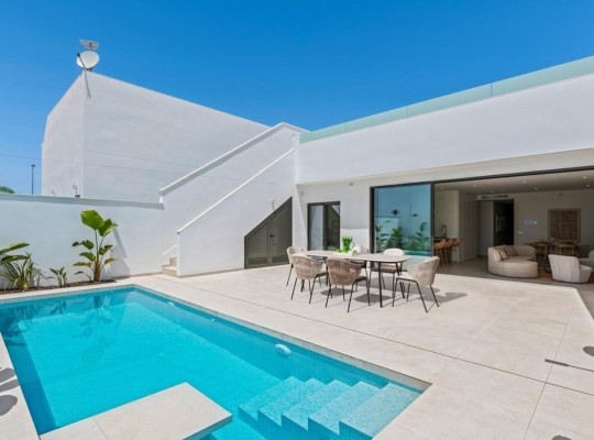 Los Alcazares (Serena Golf), Townhouse #CQ-00-57649