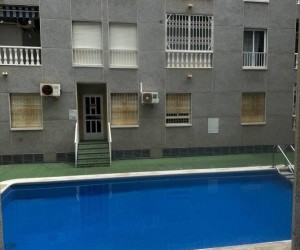 STUDIO S BAZÉNEM 300 METRŮ OD PLÁŽE LOS LOCOS