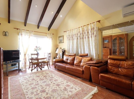 Orihuela Costa (Playa Flamenca), Villa #CQ-JM-69540
