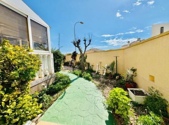 Orihuela Costa (La Zenia- Orihuela costa), Villa #CQ-TS-57021