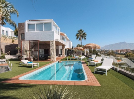 Benahavís (Costa del Sol), Villa - Detached #CM-R3850960