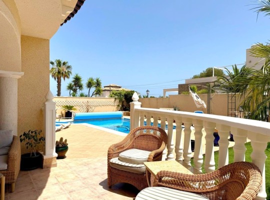 Villamartin, Villa #CQ-VK-62314