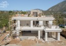 The Golden Mile (Costa del Sol), Villa - Detached #CM-R3812476