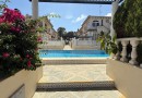 Prostorný bungalov v Punta Prima, Torrevieja
