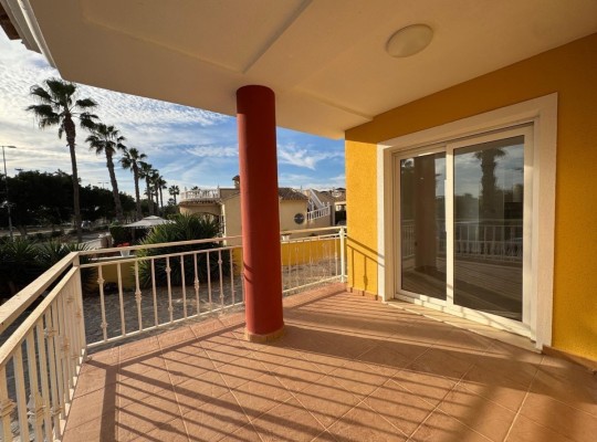Guardamar del Segura (El Raso, Guardamar), Villa #CQ-989