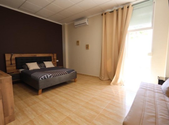 San Miguel de Salinas (Urbanizaciones), Commercial #CQ-JM-76185