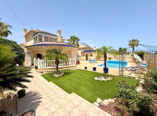 Villamartin, Villa #CQ-VK-62314
