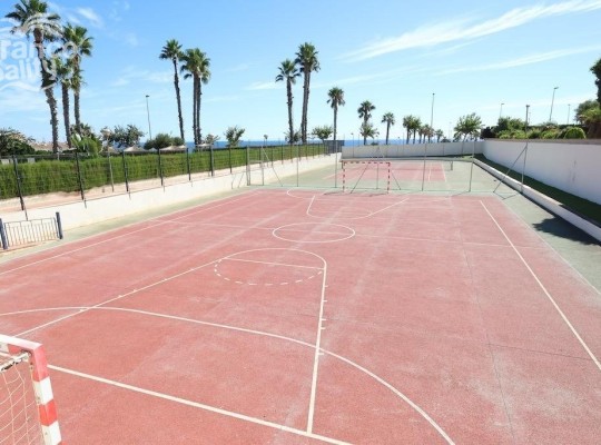 Střešní penthouse s výhledem na moře, jen 100m od pláže, Mil Palmeras