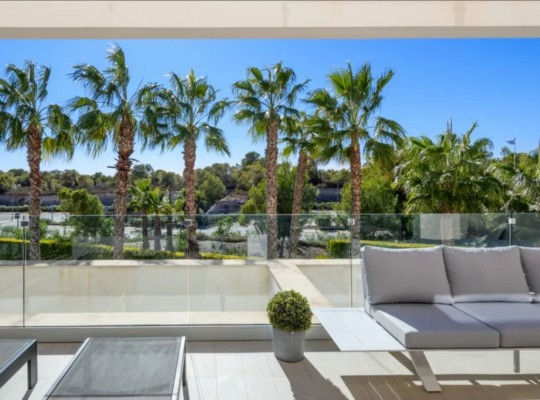 San Miguel de Salinas (Las Colinas Golf), Apartment #CQ-990