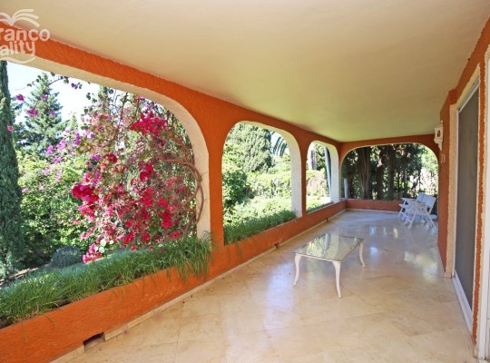 Marbella Golden Mile (Rocio de Nagüeles), Villa #IM-2808MLV