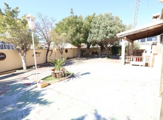 Orihuela Costa (La Zenia), Villa #CQ-JM-69537