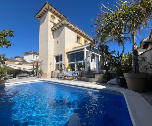 Playa Flamenca (Orihuela Costa), Villa #CQ-M-26709