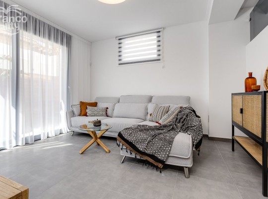 Villa 150m from La Mata beach