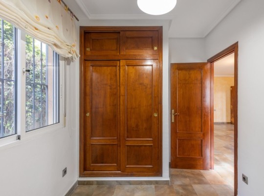 San Miguel de Salinas, Villa #CQ-837