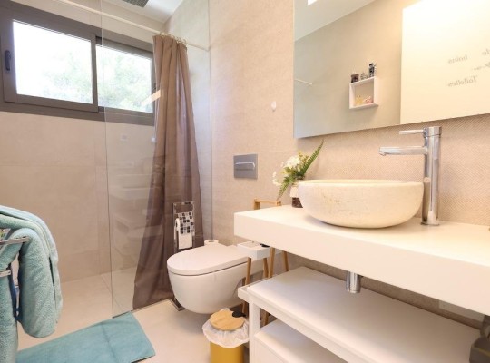 San Miguel de Salinas (Las Colinas Golf), Villa #CQ-JM-12619