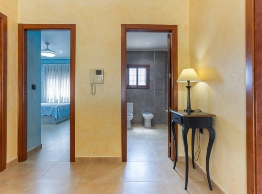 Los Montesinos (La Herrada), Villa #CQ-CB-29533