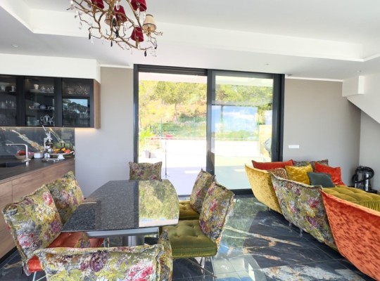 Las Colinas (Las Colinas Golf), Villa #CQ-BG-33908