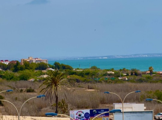 Guardamar del Segura, Villa #CQ-833