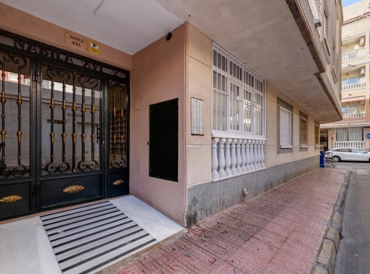 Torrevieja (Centro), Apartment #CQ-MY-37445