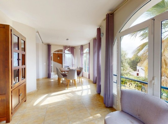 Orihuela Costa (La Zenia), Villa #CQ-WN-90261