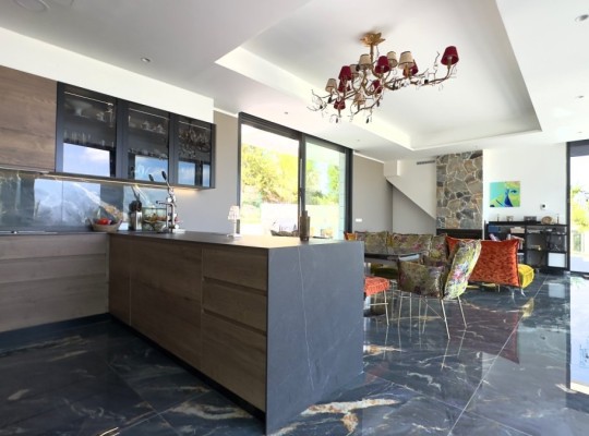Las Colinas (Las Colinas Golf), Villa #CQ-BG-33908