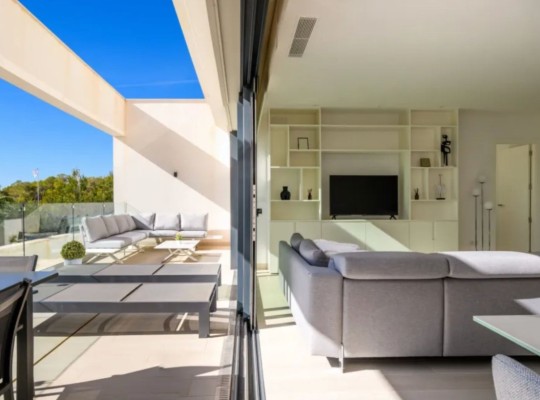 San Miguel de Salinas (Las Colinas Golf), Apartment #CQ-990