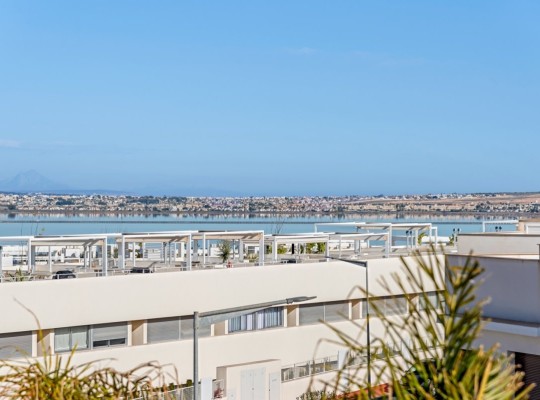 Torrevieja (Los Balcones), Apartment #CQ-BG-58647