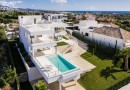 Nueva Andalucía (Costa del Sol), Villa - Detached #CM-R4042309