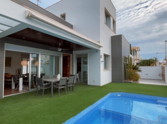 Mil Palmeras, Villa #CQ-BT-73314