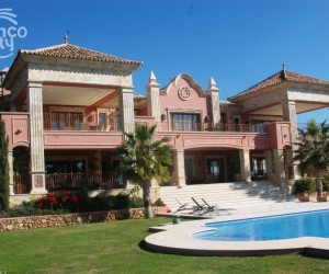 Sierra Blanca (Costa del Sol), Villa - Detached #CM-R3712655