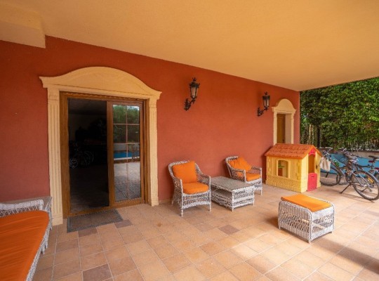 Campoamor, 
Villa   #ES-9146