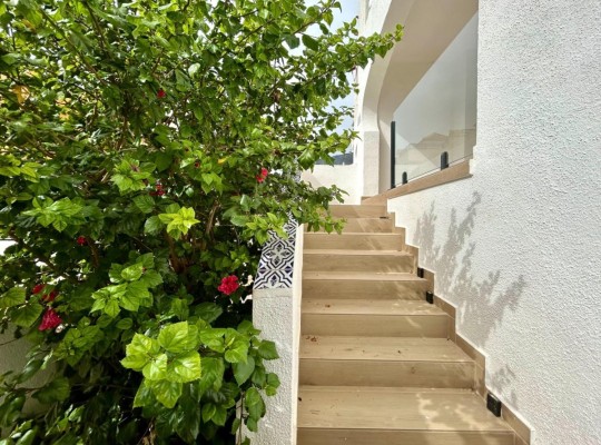 San Miguel de Salinas (Las filipinas), Apartment #CQ-UR-33627