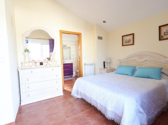 Orihuela Costa (Playa Flamenca), Villa #CQ-JM-69540