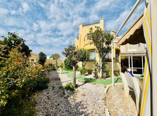 Orihuela Costa (La Zenia- Orihuela costa), Villa #CQ-TS-57021