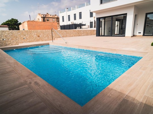 Orihuela Costa (Punta Prima), Villa #CQ-00-21192