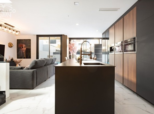 Los Montesinos (LOS MONTESINOS), Chalet #LE-LE-1082