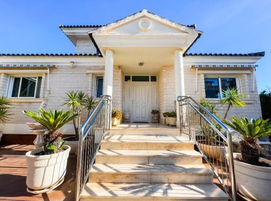 La Mata, Villa #CQ-OC-74571