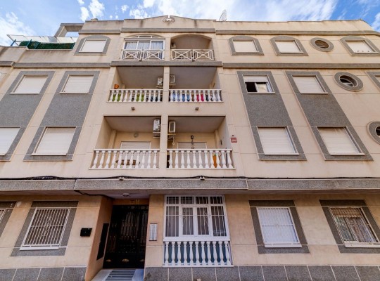 Torrevieja (Centro), Apartment #CQ-MY-37445